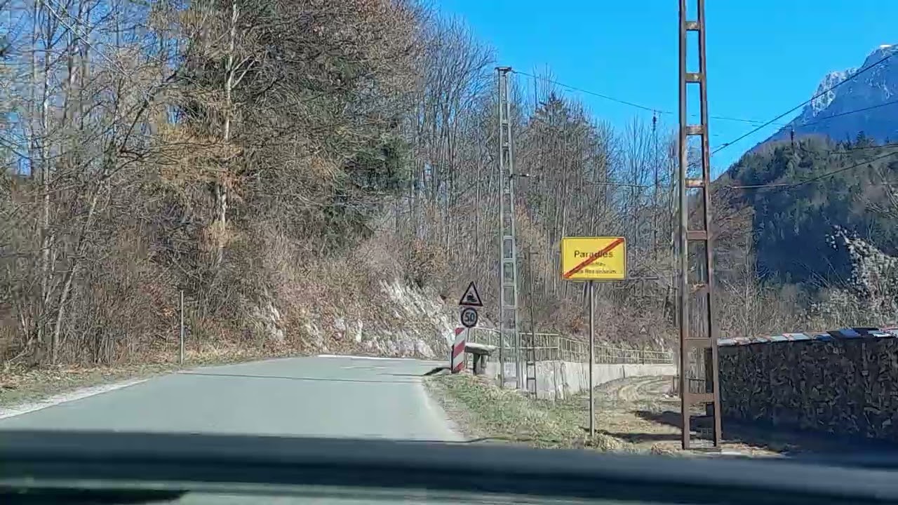 Kiefersfelden, Ortsteil Paradies, Autofahrt, Kreis Rosenheim, Bayern