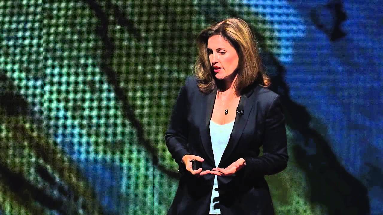 How social media makes us unsocial | Allison Graham | TEDxSMU