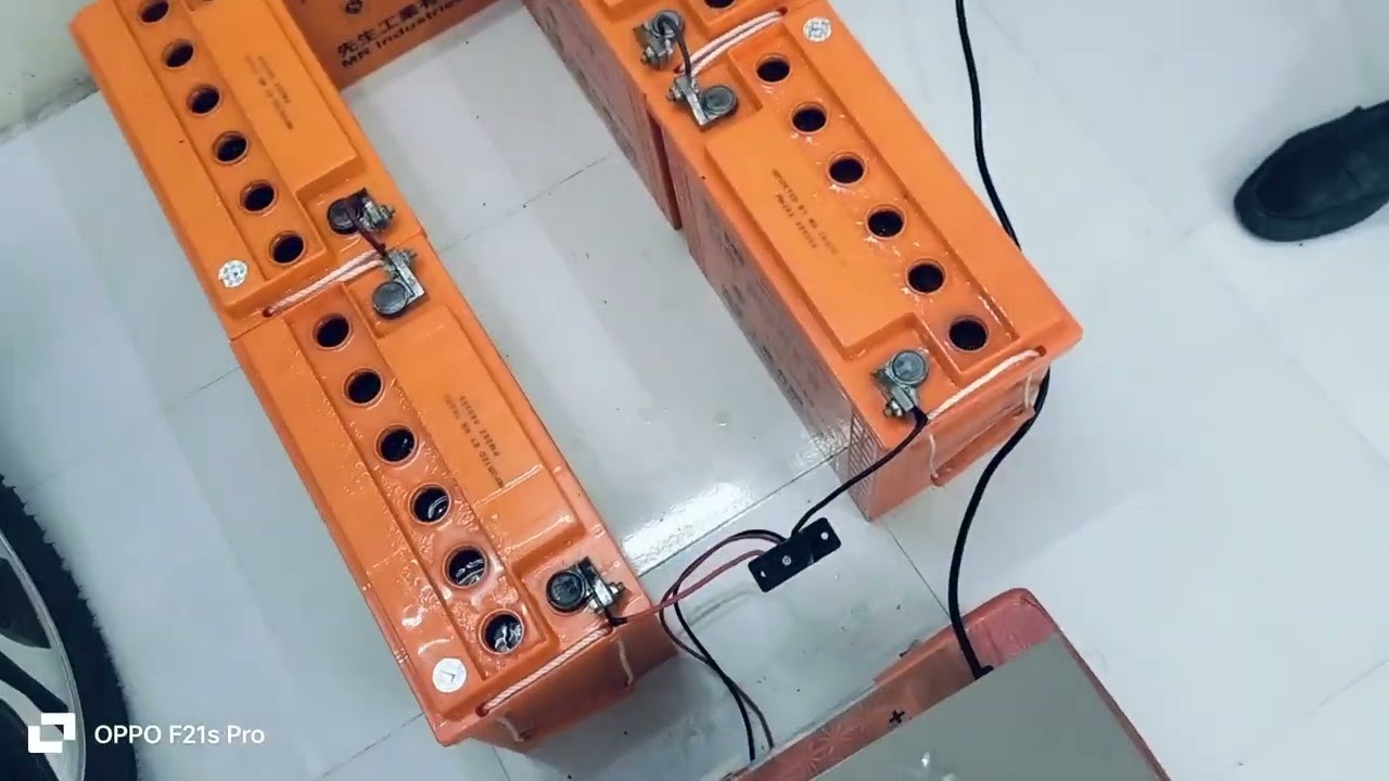এম আর ট্রেড সোরুম থেকে ব‍্যাটারী চার্জ করে বিক্রয় করা হয়। সোনাডাঙ্গা,খুলনা।01640222228, 01911667965