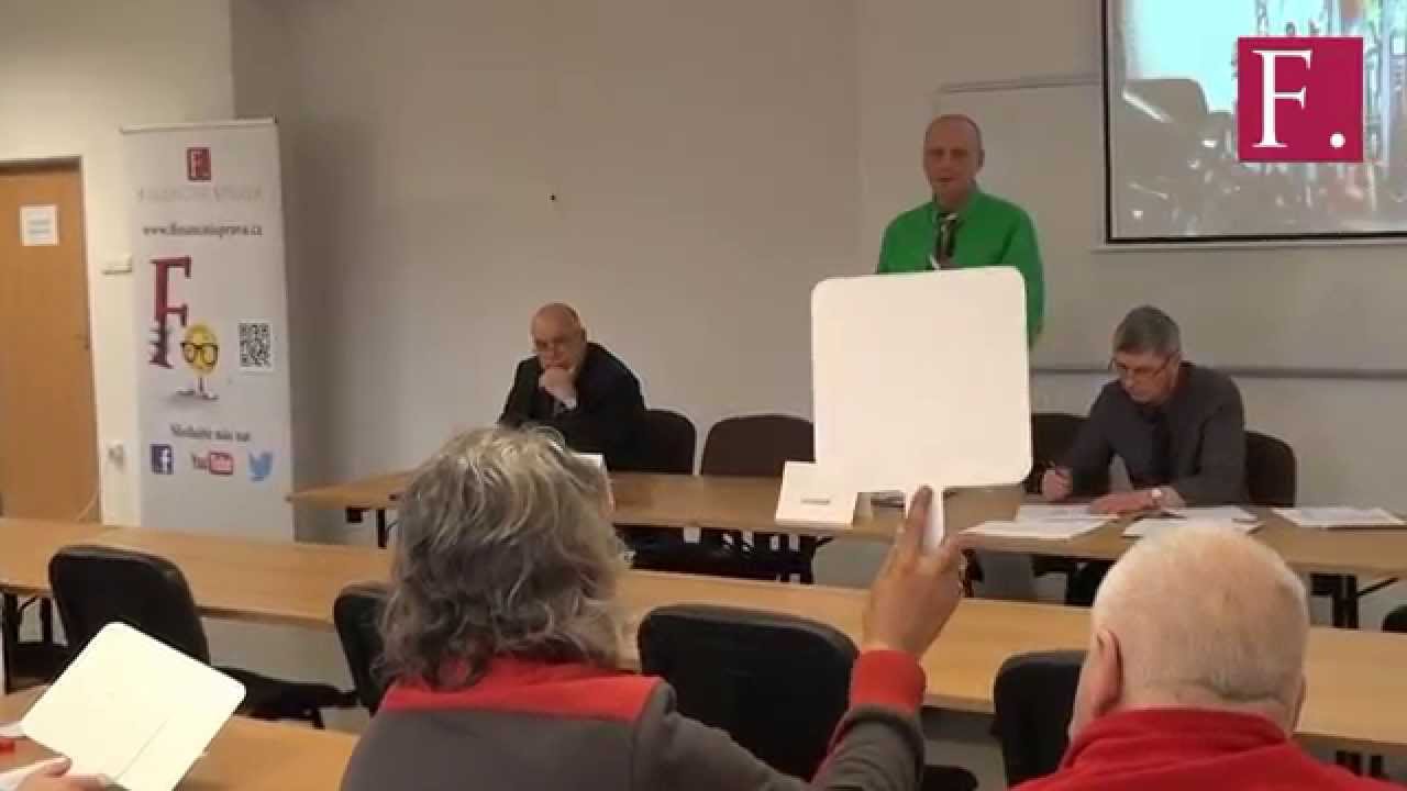 &Uacute;spě&scaron;n&aacute; dražba zimn&iacute;ho sportovn&iacute;ho vybaven&iacute; vynesla 600 tis&iacute;c korun a poučila studenty