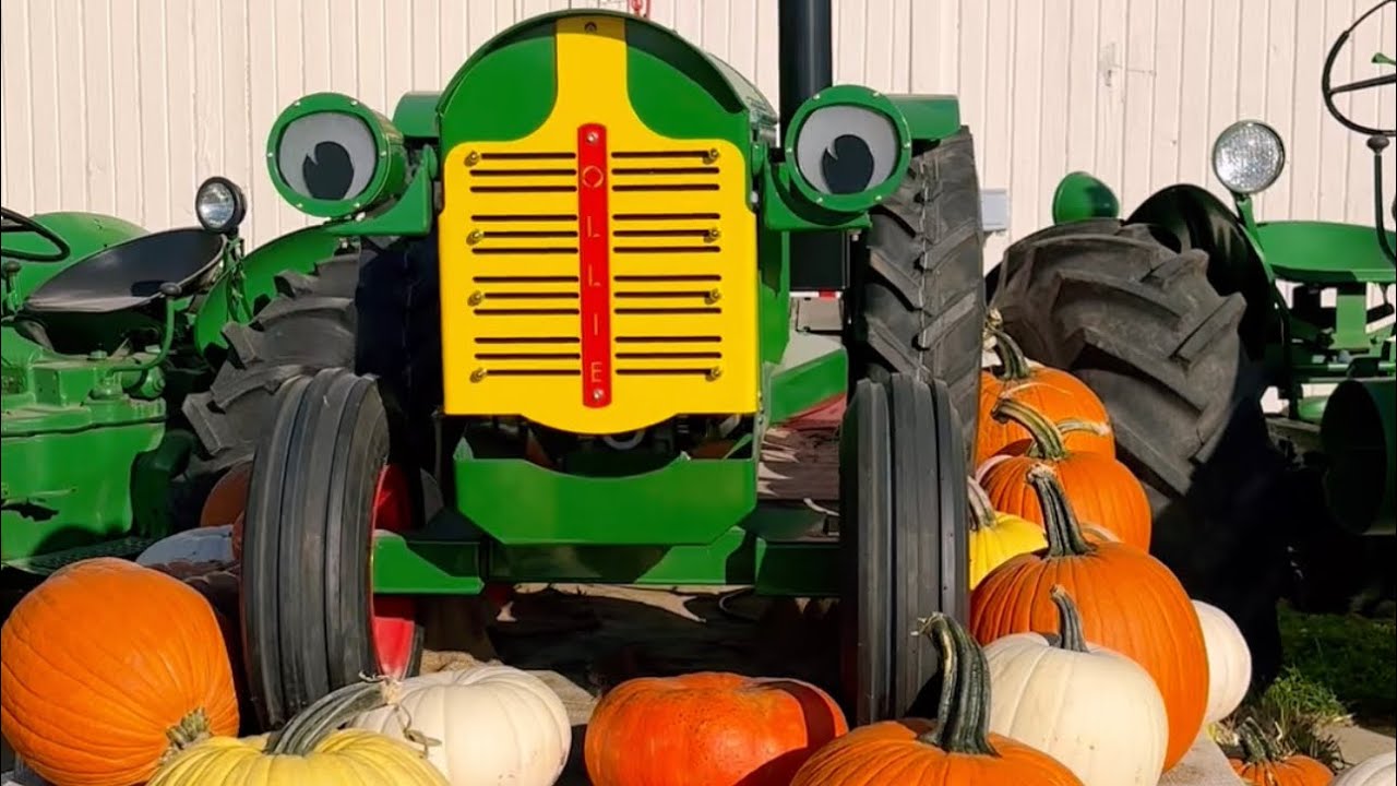 Visit a Pumpkin Patch Farm with us! #Farm #animals