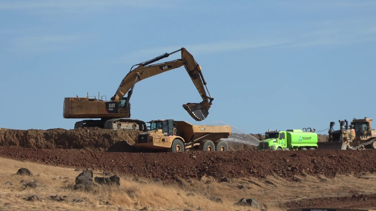 CAT 390F Excavator 745 Articulated Haul Truck