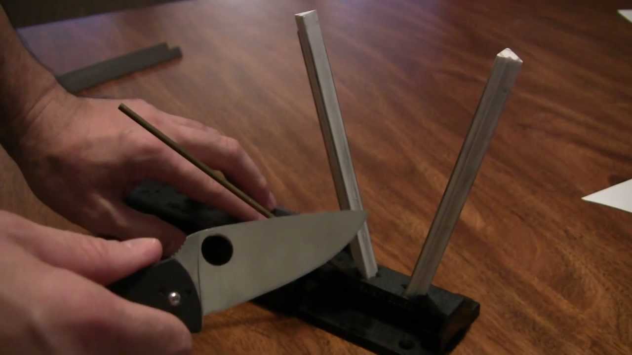 How I Sharpen My Knives Part 1: Spyderco Sharpmaker