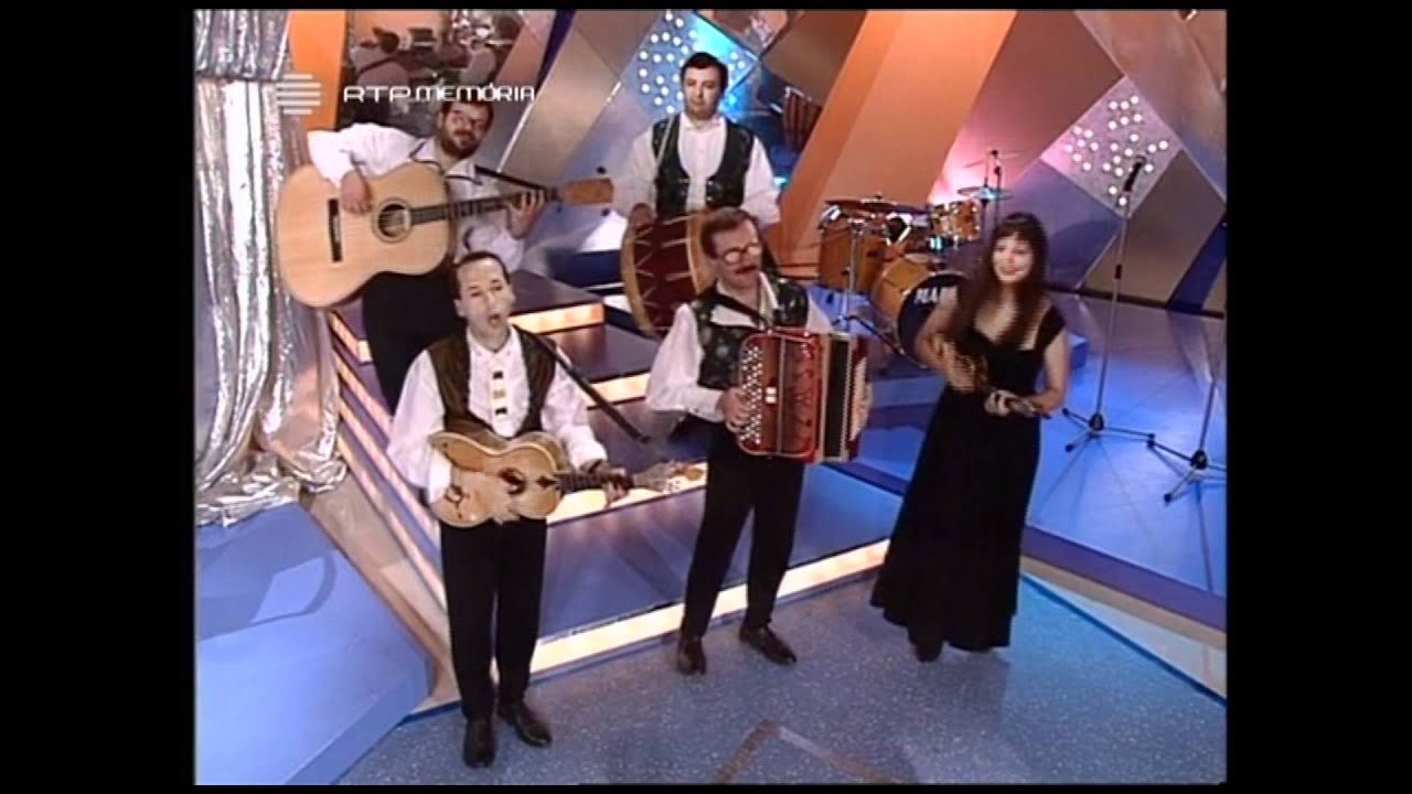 Maio Moço - Quadras ao gosto popular