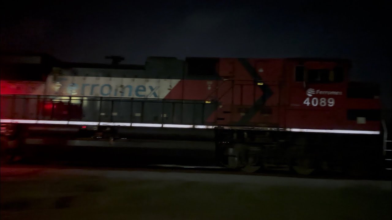 Triple Train Thursday! (Including FXE 4089)