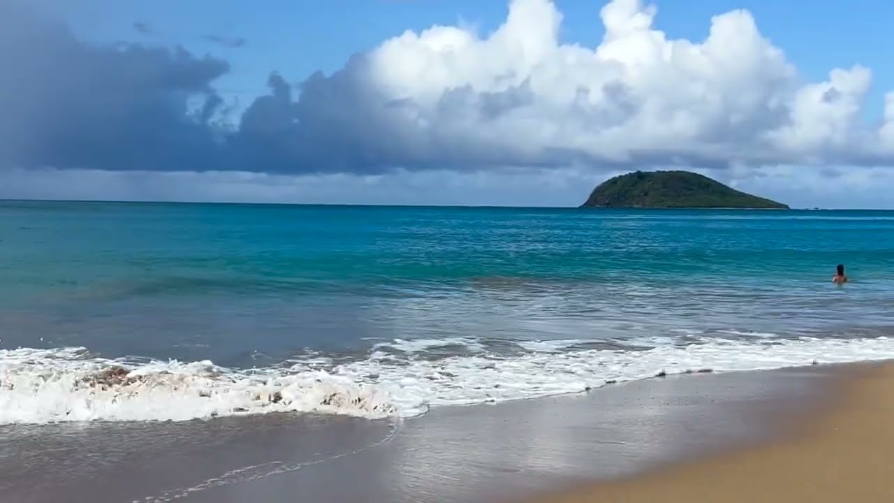 Plage de la Perle in Guadeloupe.Beep Travels.