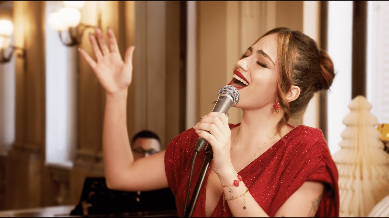 Have Yourself a Merry Little Christmas - Cover by Gaia Cauchi