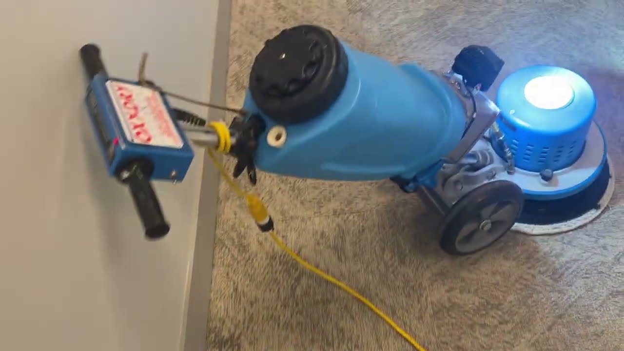 Oxy-Dry commercial carpet tile with SETT/ULM