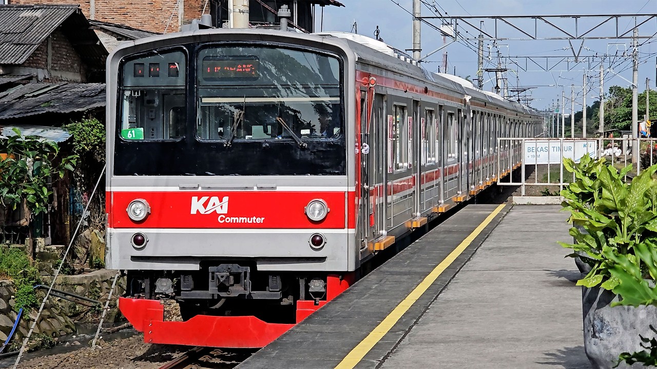 [4K] Stasiun Bekasi Timur: Kompilasi Kereta JR 205, CLI-125, CC 206 | KRL Commuter Line (3/4)