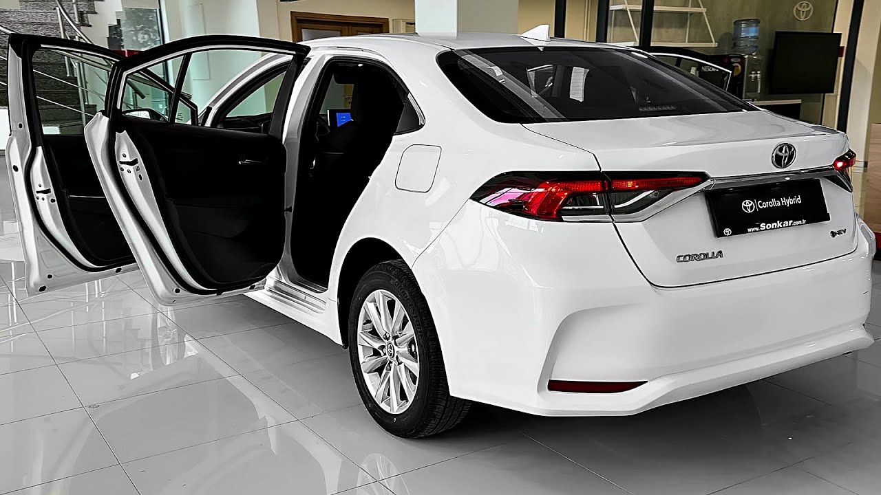 2025 Toyota Corolla - interior and Exterior Walkaround