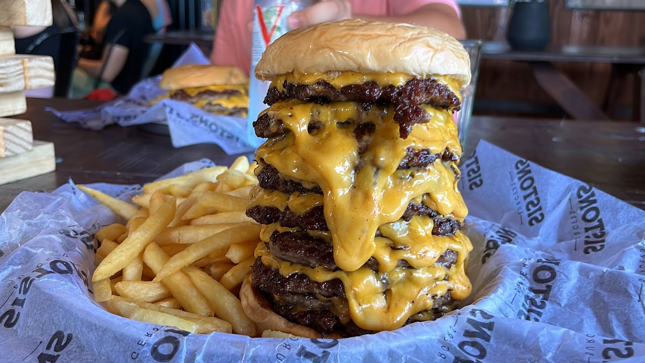 TENGO el R&Eacute;CORD de Sistons!!! (HAMBURGUESA de 10 MEDALLONES)