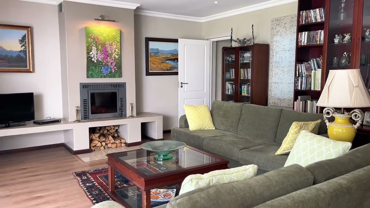 Property for sale in Westcliff, Hermanus