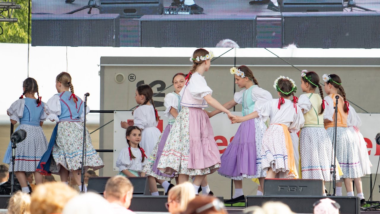 DFS Lykovček - galaprogram FDFS Zvolen