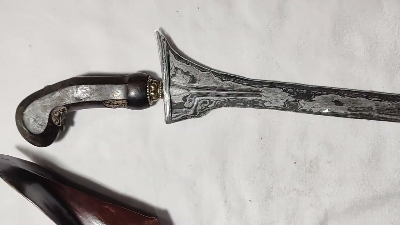 Keris Pusaka Sepuh JALAK SANGU TUMPENG Est. Majapahit. Tulungagung Hp 0856-4831-1422