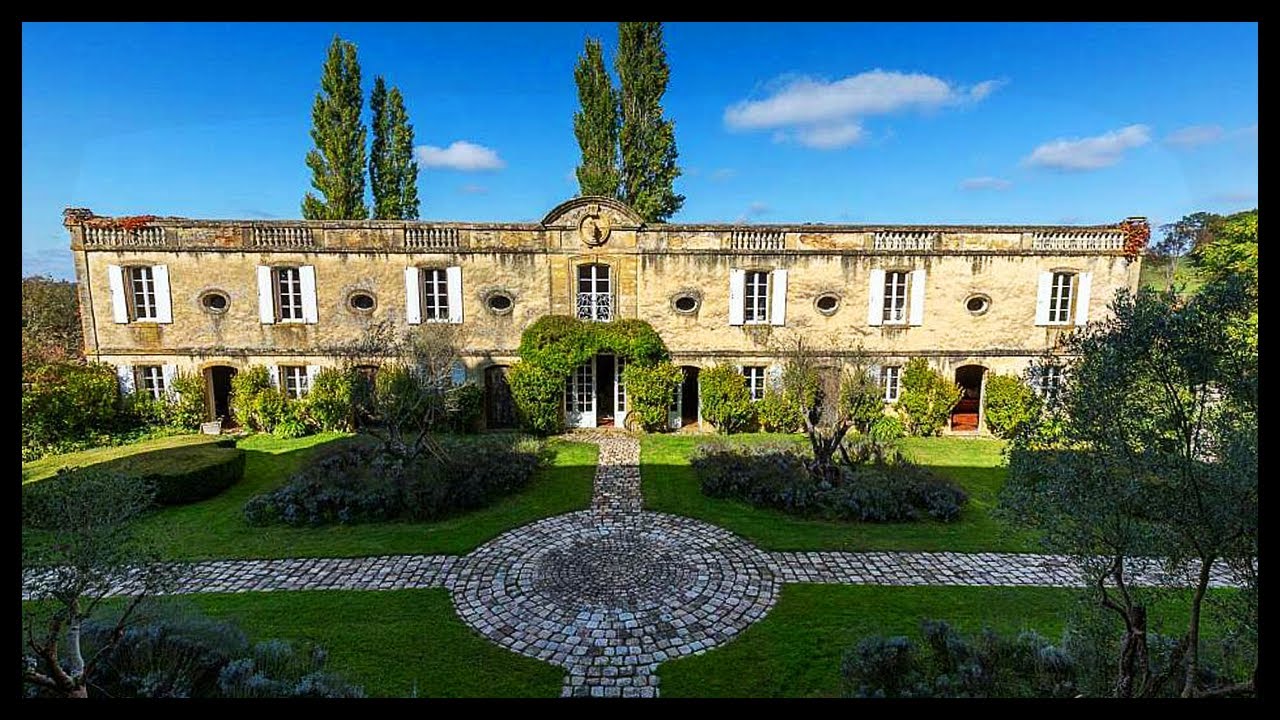 Charming Chateau Midi Pyrénées, Gers, Mirande, France