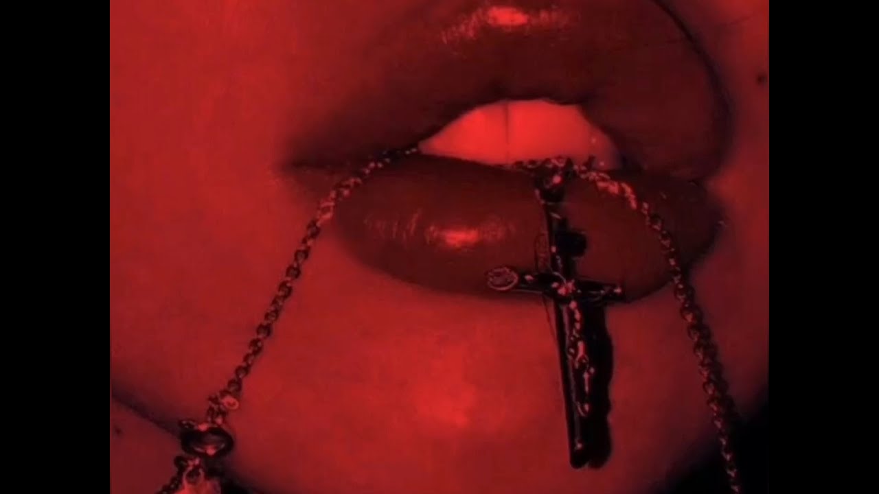 YEEZY - QUE TE PASA?🔮 FT JUANITO12 & PAPI YIYI