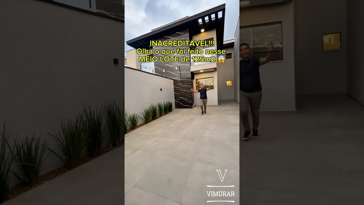 Olha o projeto incr&iacute;vel dessa casa constru&iacute;da em MEIO LOTE. Mais informa&ccedil;&otilde;es 11999427314