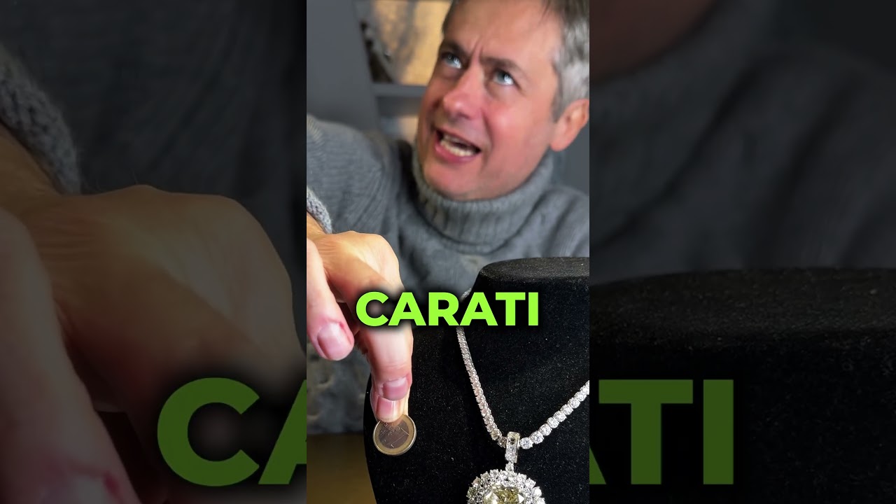 Secondo voi quanto costa? #diamond #diamondiamond #collier #fancy #diamante #diamanti