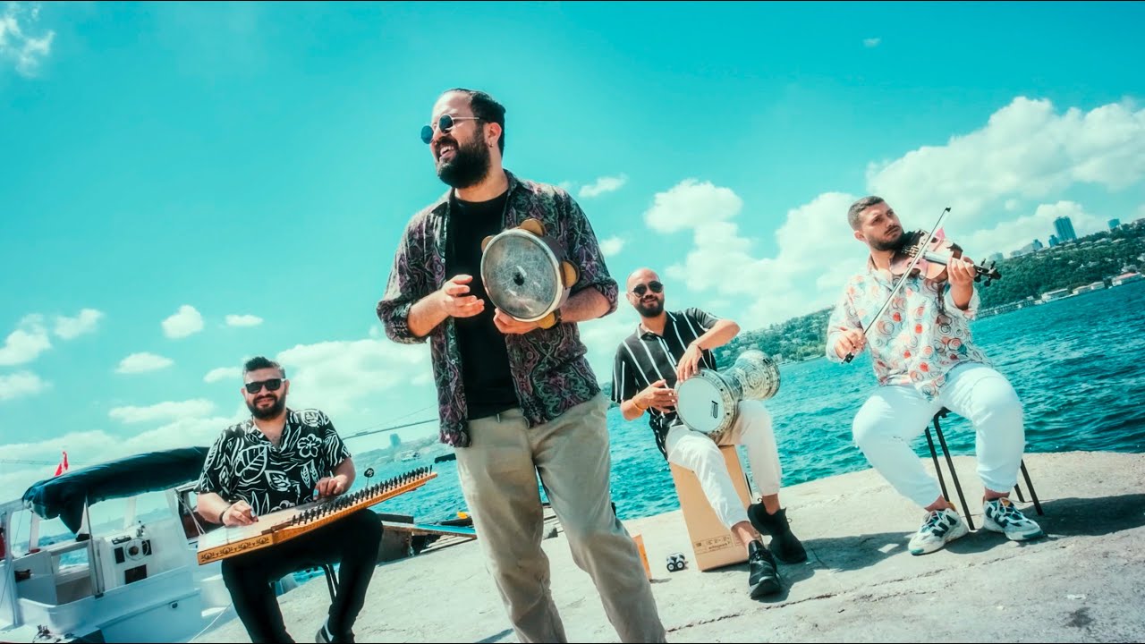 #MixSimo - Böyle Gelmiş Böyle | بنت الشلبية & Üsküdara Giderken | غزالي غزالي (فيديو كليب)