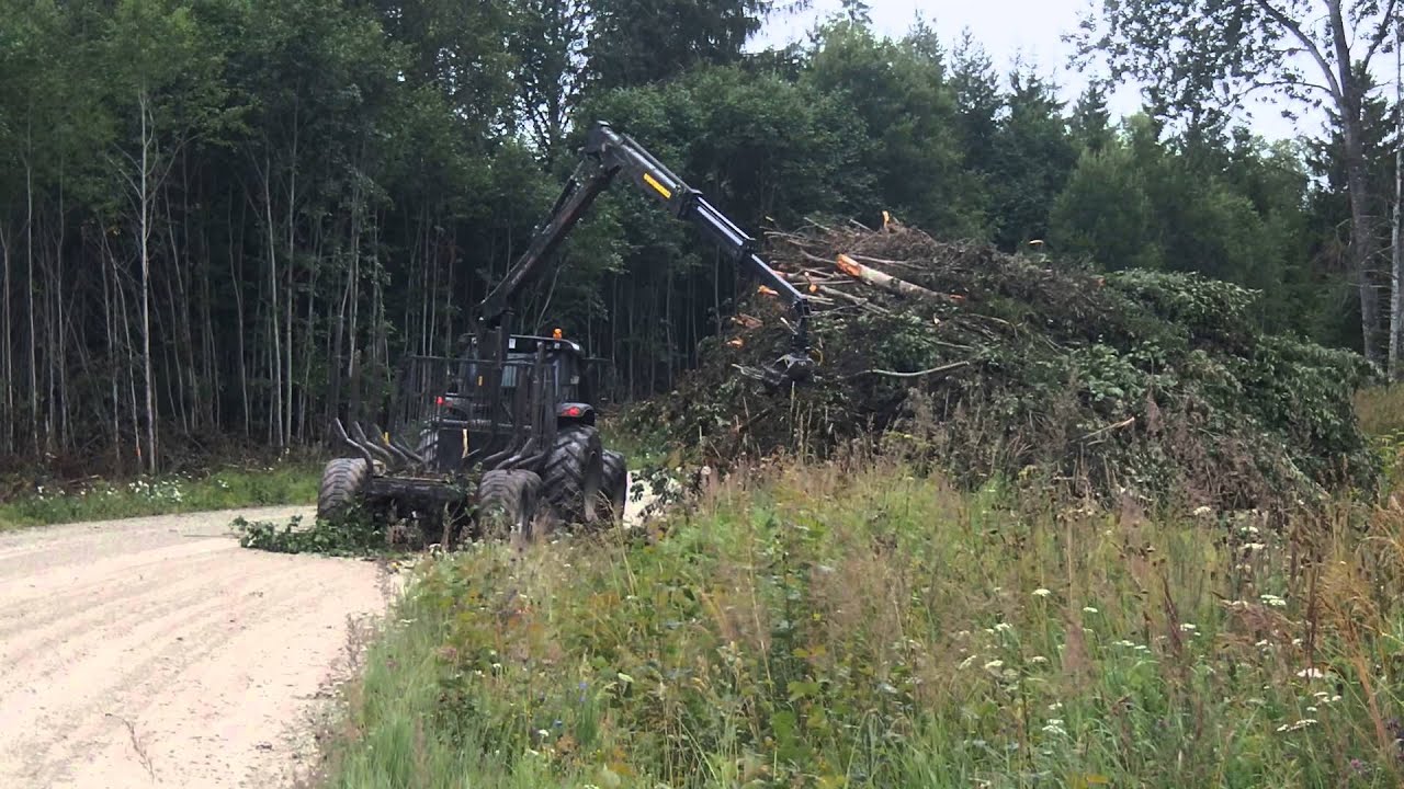 Valtra N metsatraktor /Valtra N forest tractor