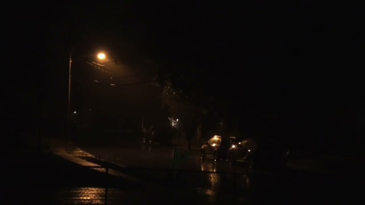 Calm Night Rain for Relaxation 🌙💤⛈️