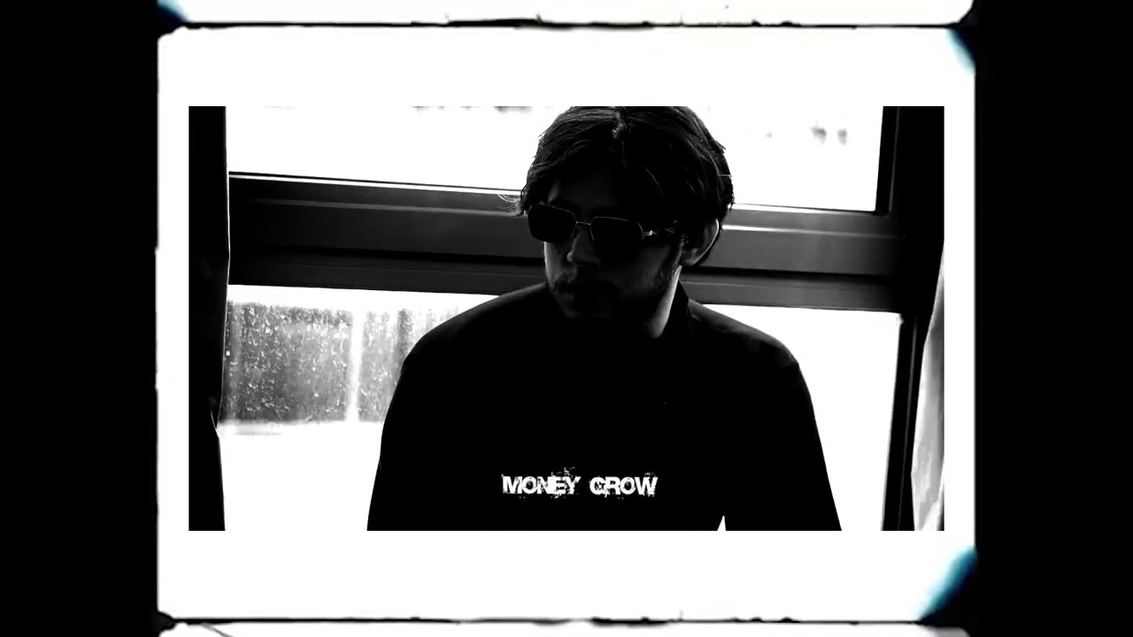 Kyzon - Keep it low (Prod. by Llouis x Tkd) (Official Visualizer Video)