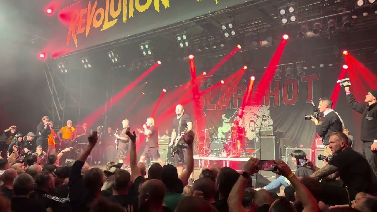 SLAPSHOT - OLD TYME HARDCORE / NO TIME LEFT at Revolution Calling festival 25/11/2023