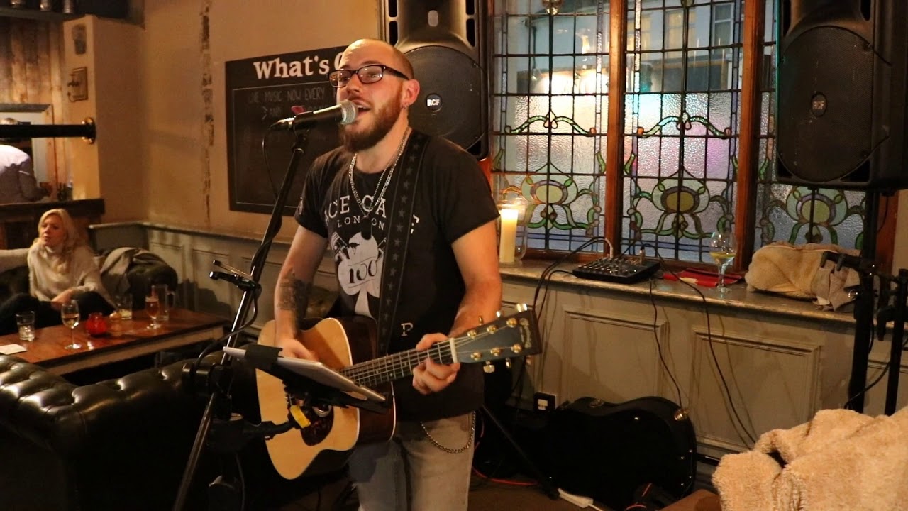 Andy L Smooth Live at Brewhouse and Kitchen, Southbourne