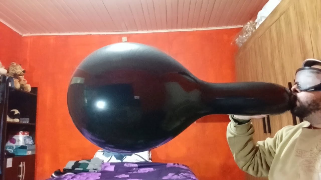 Balloon blow to pop (2) - Sao Roque 16