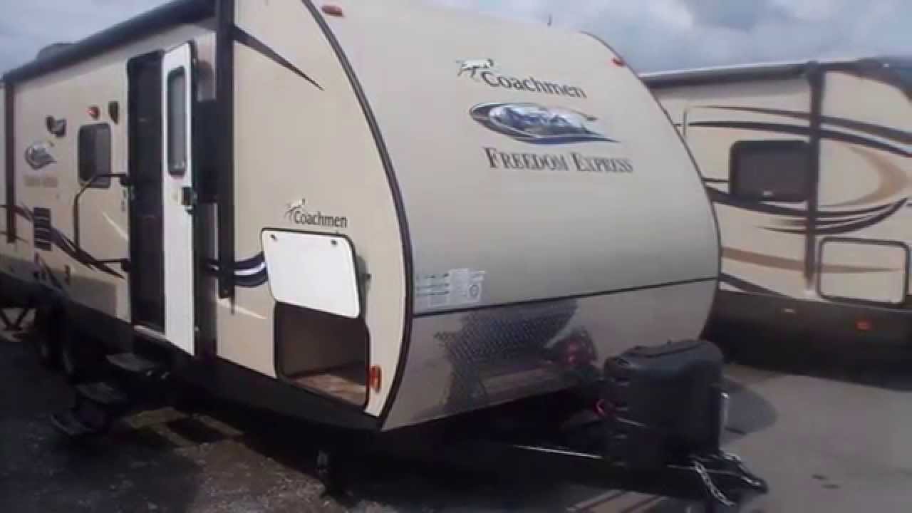 28SE FREEDOM EXSPRESS BY COACHMEN AT OTTAWA'S # 1 RV DEALER PRIMO TRAILER SALES