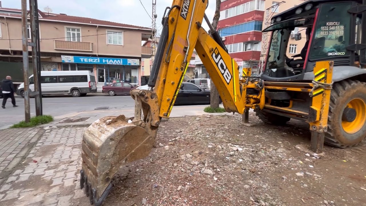 JCB KEPÇE TIRNAK DEĞİŞİMİ