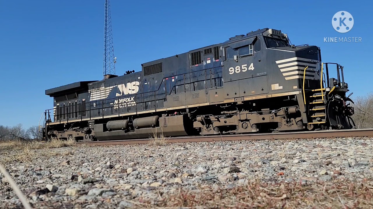 1 hour Norfolk Southern locomotive idling on siding track - ASMR diesel train engine