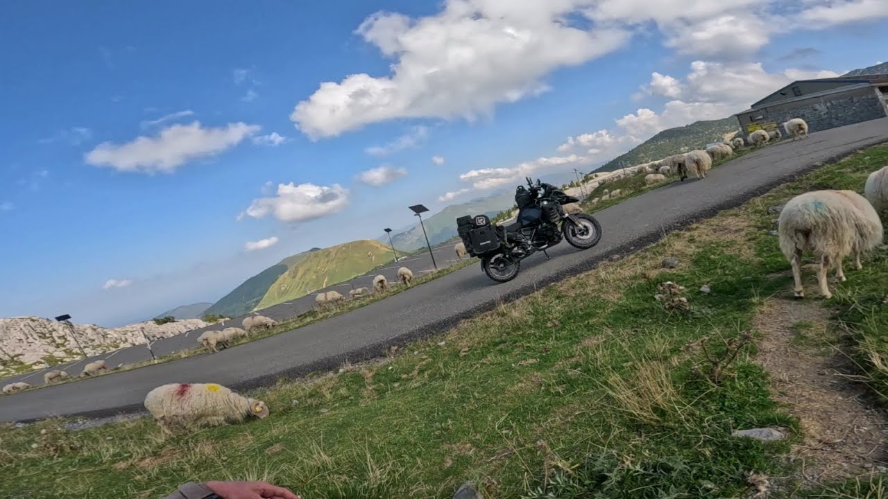 Road trip solo Pyrénées/Espagne Jour 6 après midi Ep8 retour sur les hauts sommets.