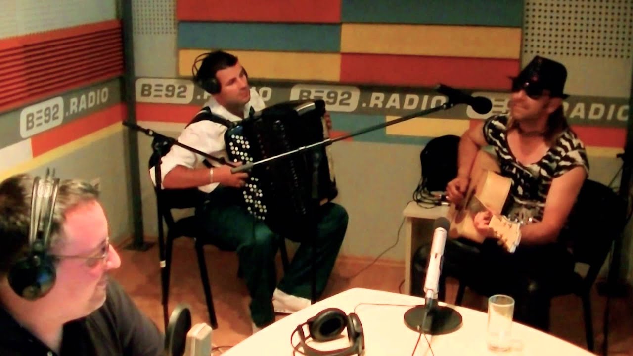 BIZAR BAZAR - M'ndra mja (Live @BrakusOd3do5)