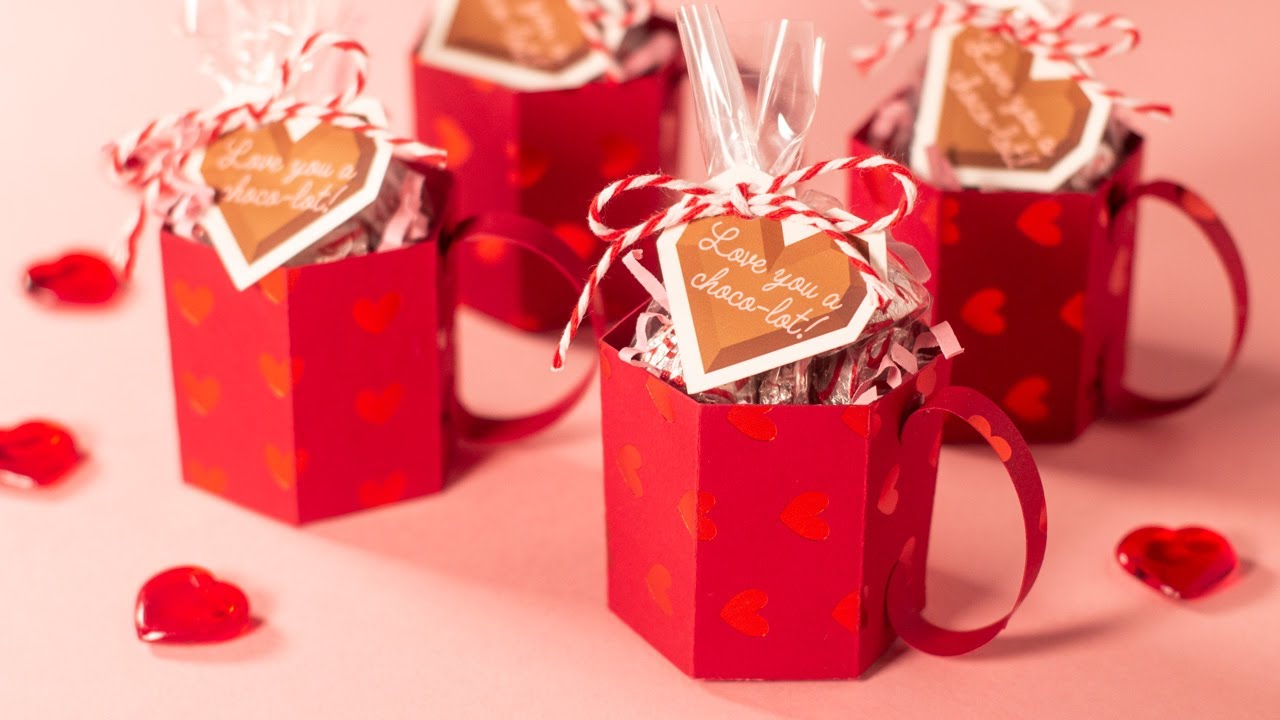 DIY Valentines Tutorial: Cute Mini Paper Hot Chocolate Mugs + Free SVG & PDF Files!