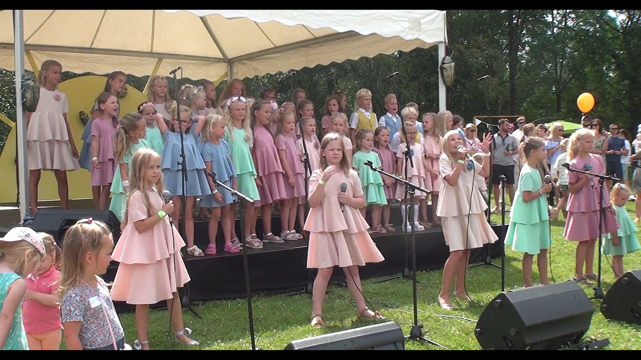 TAHAN, EI TAHA - LAULUPESA |  RÕÕMSATE LASTE FESTIVAL 2018