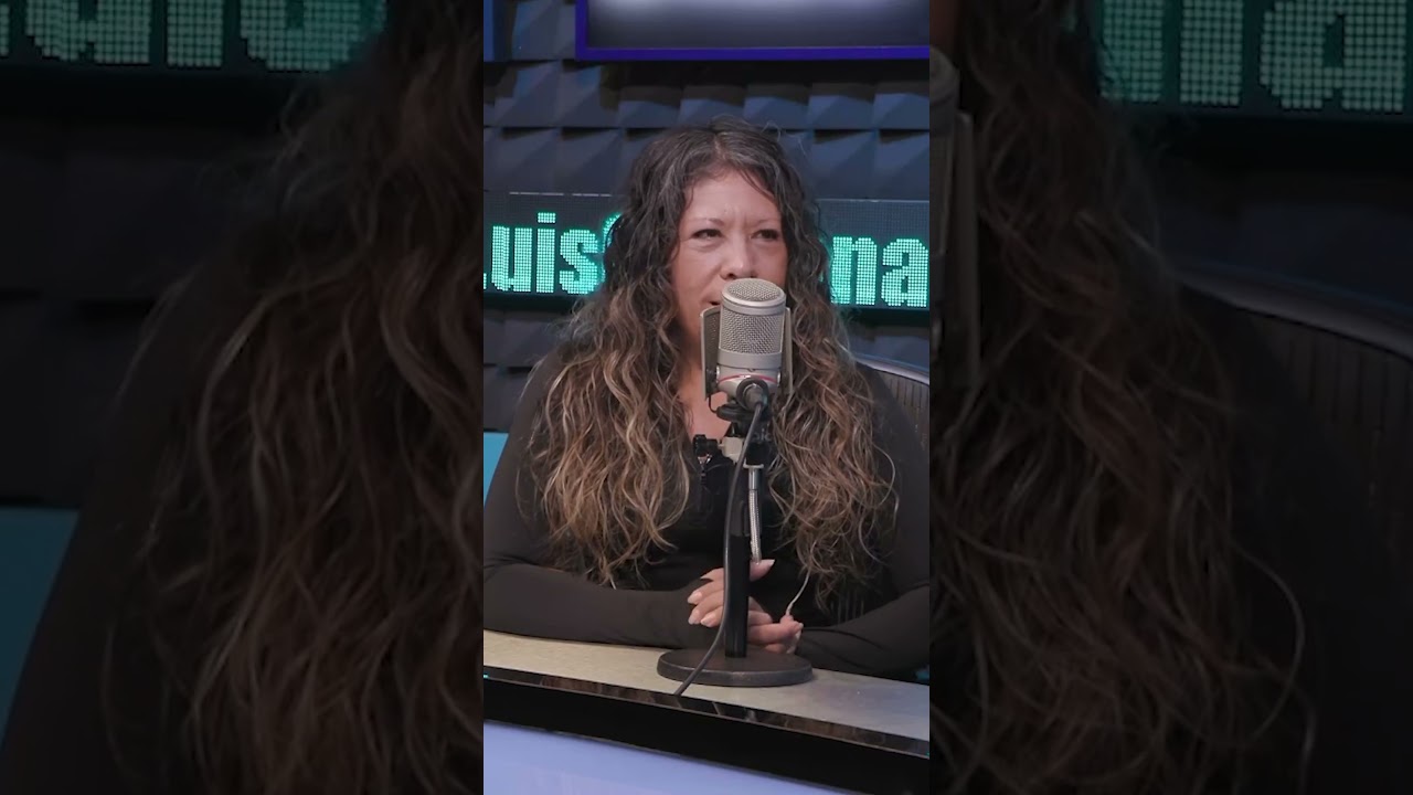 Pato Merl&iacute;n, m&aacute;s amado que algunos pol&iacute;ticos l MVS Noticias #merlin  #tendencia
