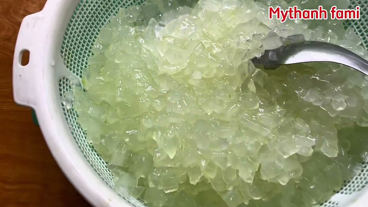 Смузи из алоэ вера и свежевыжатого апельсинового сока / чудесный освежающий напиток