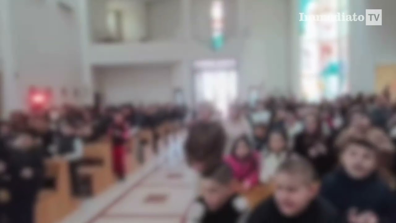 MARGHERITA DI SAVOIA: IN CHIESA 