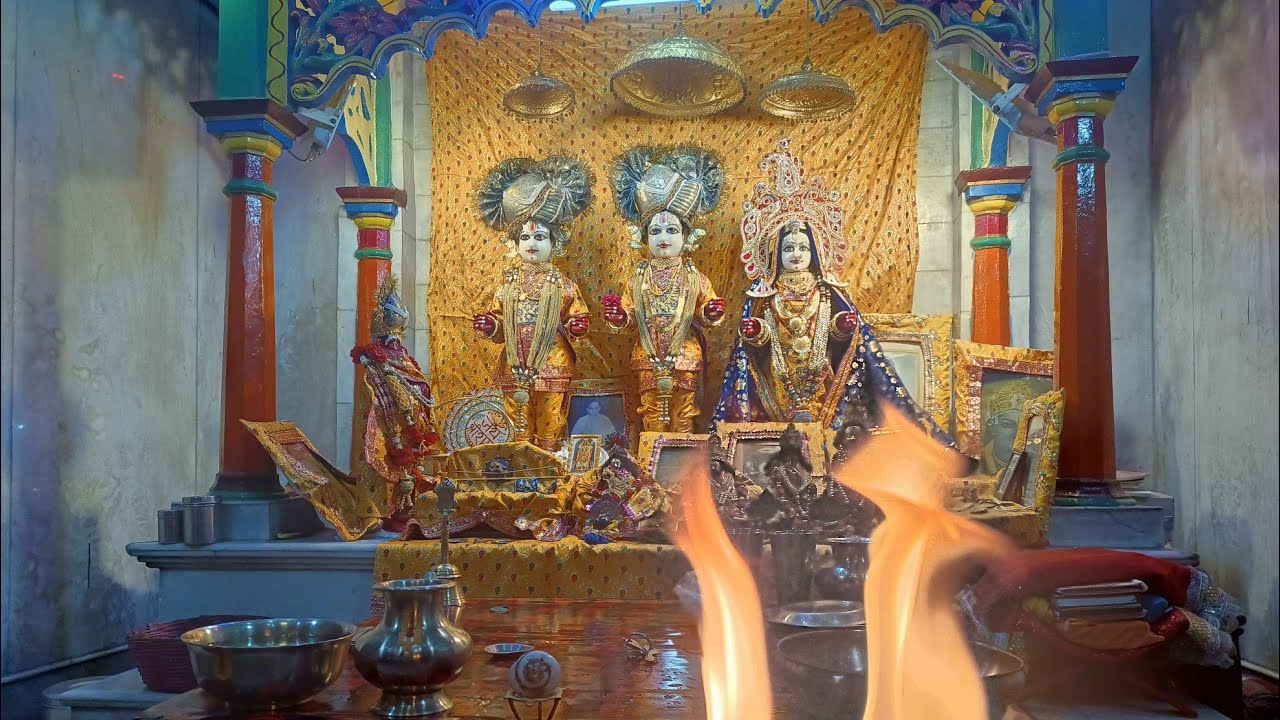 LIVE :-मंगला श्रृंगार आरती दर्शन🙏!! शनिवार!! 24jan#trending#bhakti#jaishreeram #panchmandir#aarti