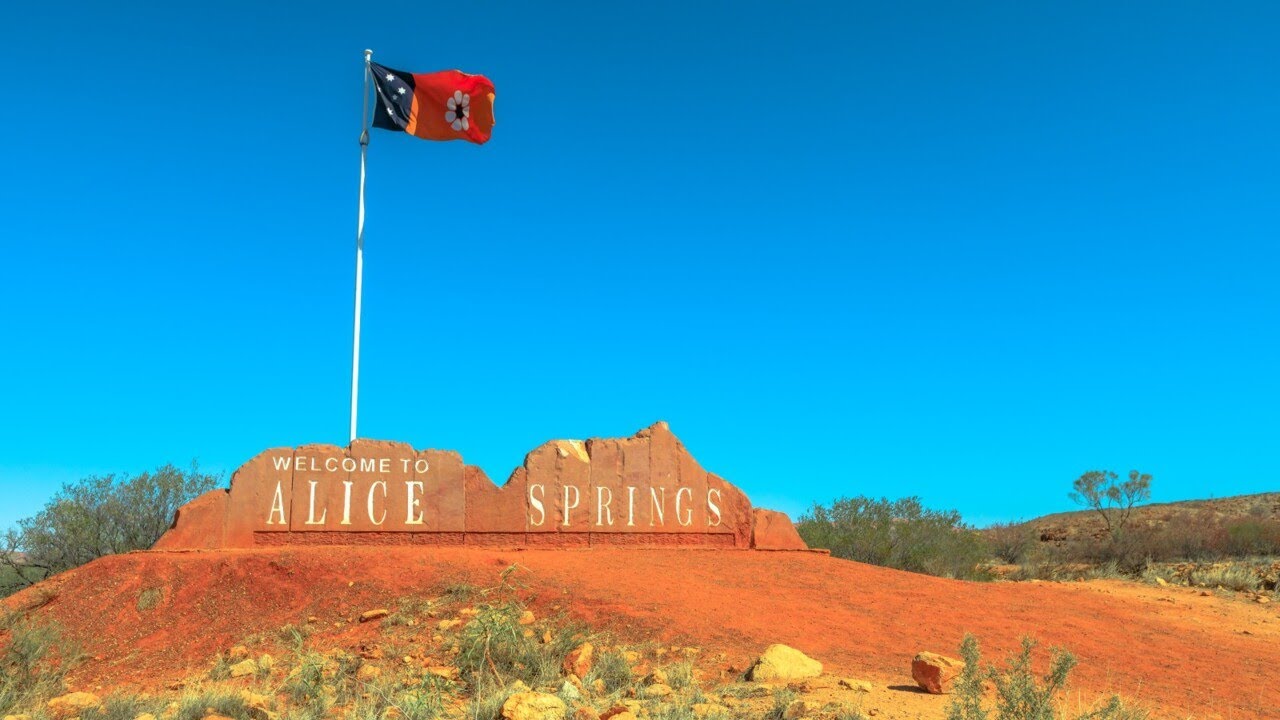 'They don't get to see this': Harvey Norman brings the GWS Giants to Alice Springs