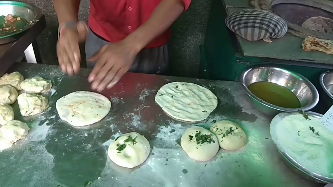 Aloo naan