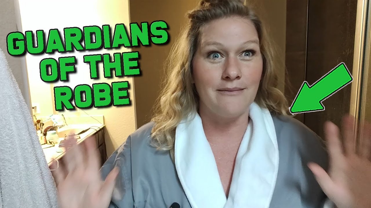 Review of Luxury Plush Lined Bathrobe for Men & Women