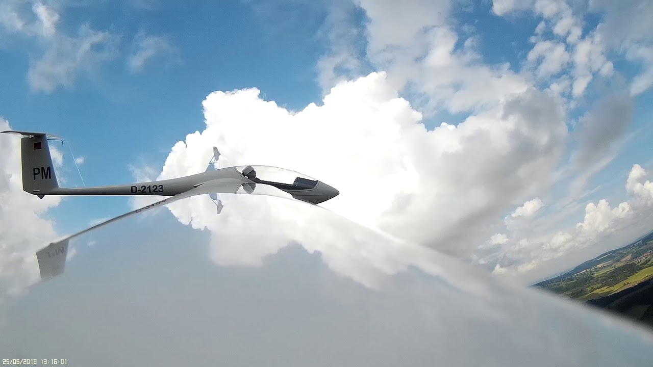 HKM ASW27 in Kaltensundheim mit großer Spannweite