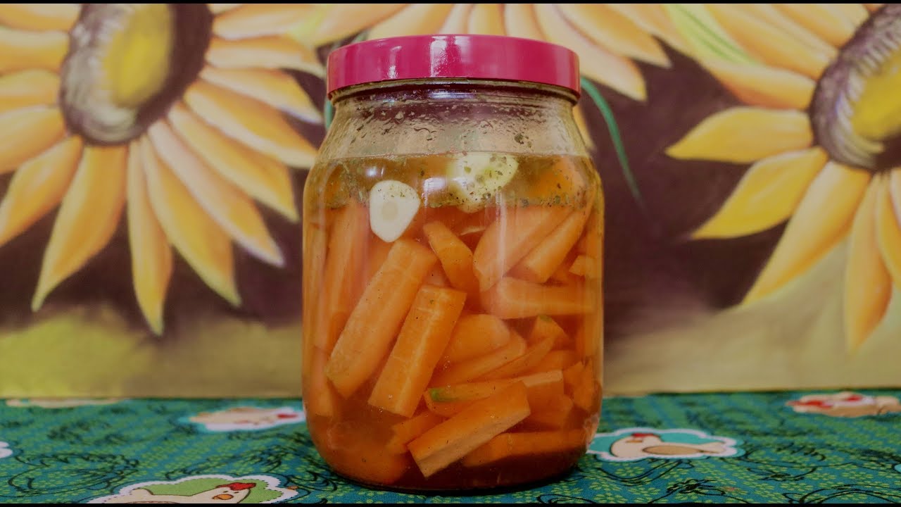 CONSERVA DE CENOURA DELICIOSA PARA UM PETISCO