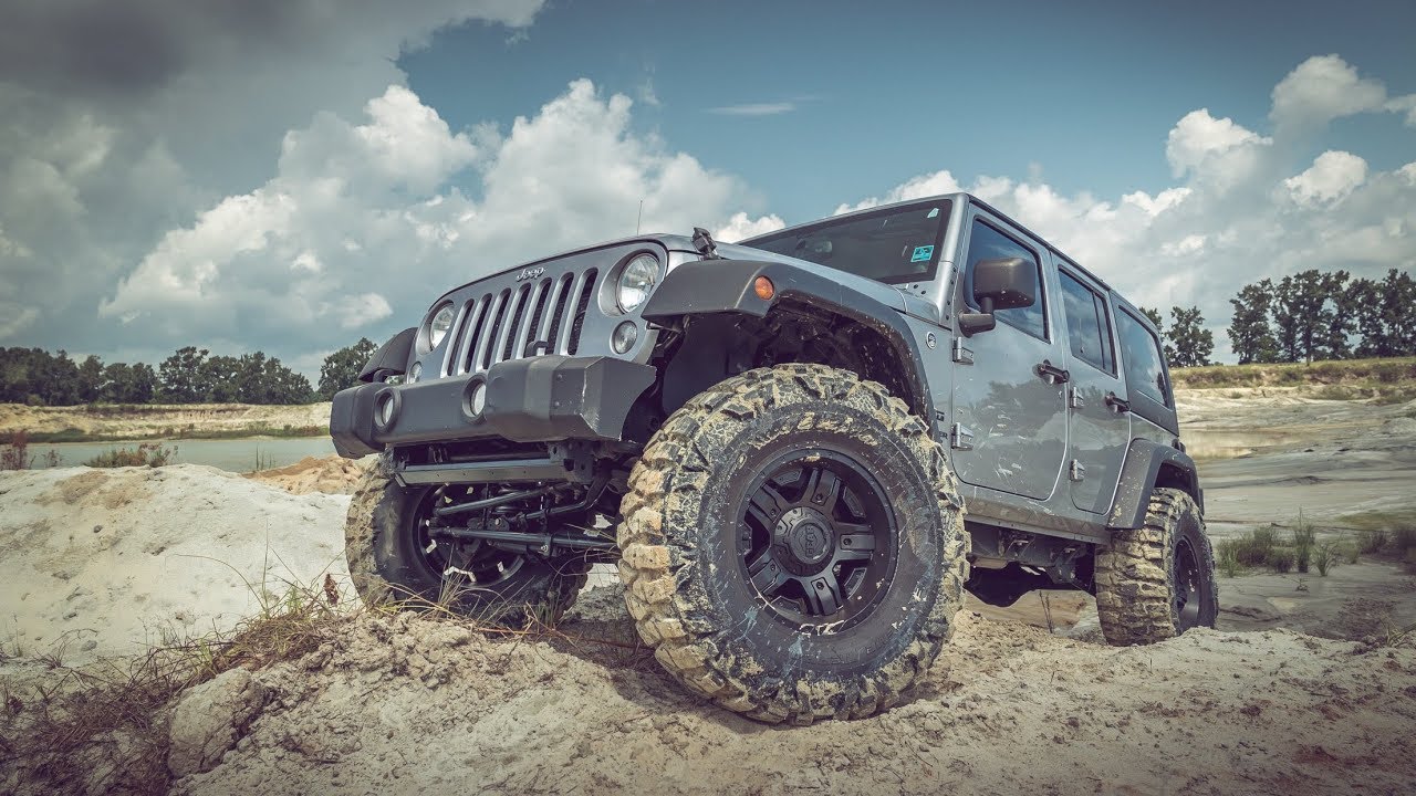 Rough Country 3.5-inch JK Suspension w/Vertex Shocks Review