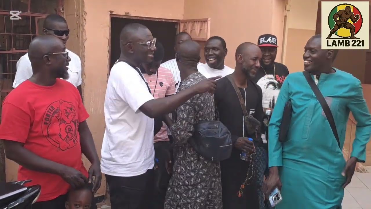 Toure les amis de la lutte ak président alphaly 