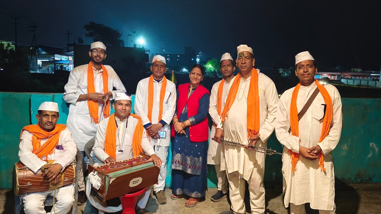 Kuch aise manayi jati hai Garhwal me Holi 