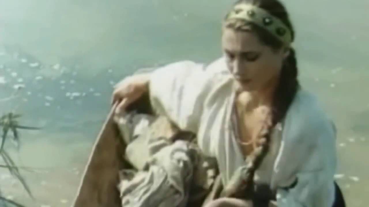 Гурт Свадьбаші   На камени ноги мию  Українська пісня Ukrainian song