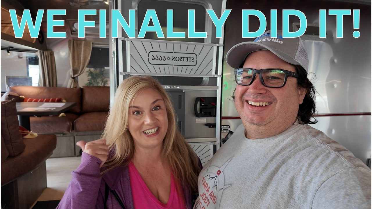 Мы наконец-то купили трейлер Airstream! Вот он!